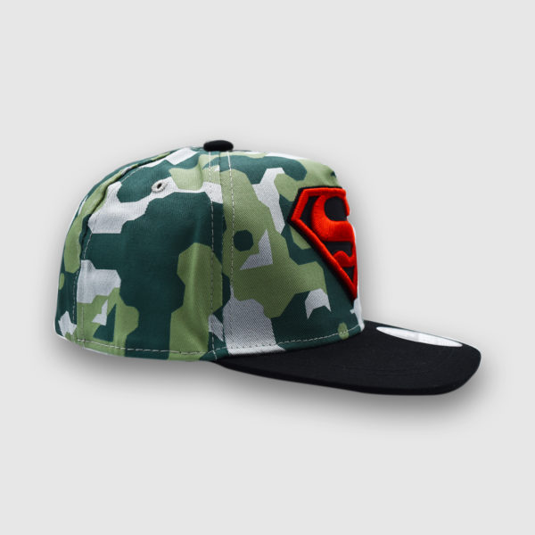 Gorra Hip Hop de SUPERMAN para chico. Camuflaje.