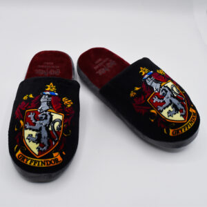 HARRY POTTER , escudo Gryffindor, Pantufla-chancleta casa.