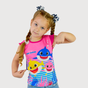 camiseta baby shark para niña