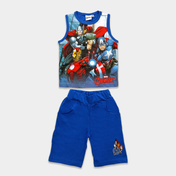 Conjunto de verano Avengers.