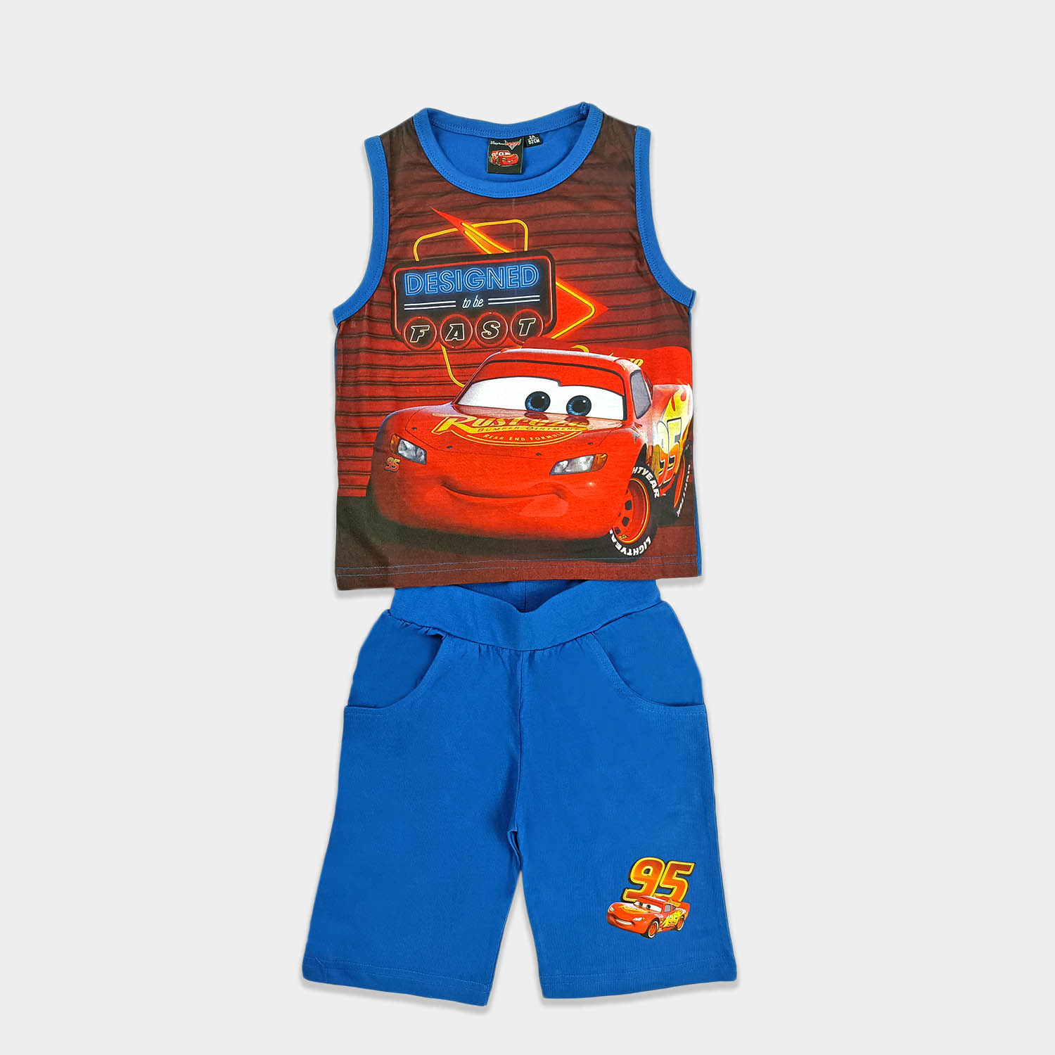 Conjunto de verano Cars para niño.