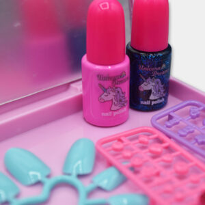 You Go Girl Estuche de maquillaje  infantil  y set de uñas Unicorn Dreams